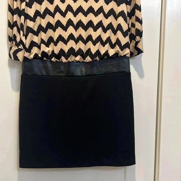 Luxology black and tan dress size 4. In perfect condition! NWT! - Picture 3 of 11